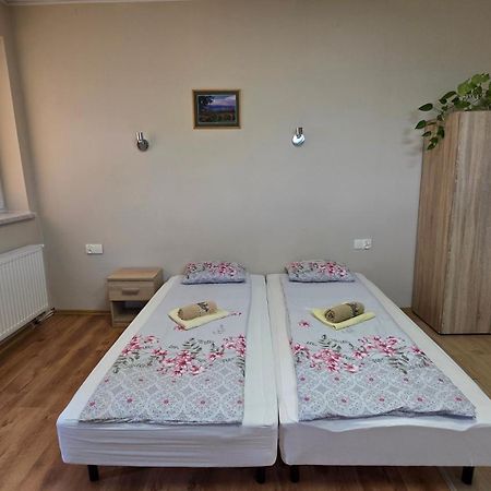 Nad Zalewem 500-163-489 Hotel Zegrze Poludniowe Bagian luar foto